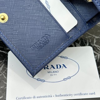 Prada Ví Da Gấp Đa Năng Chất Lượng