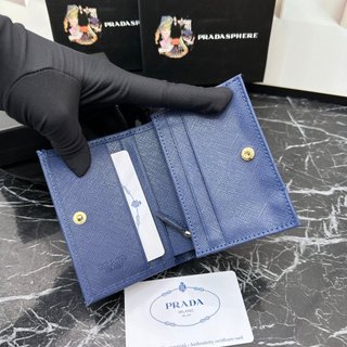 Prada Ví Da Gấp Đa Năng Chất Lượng