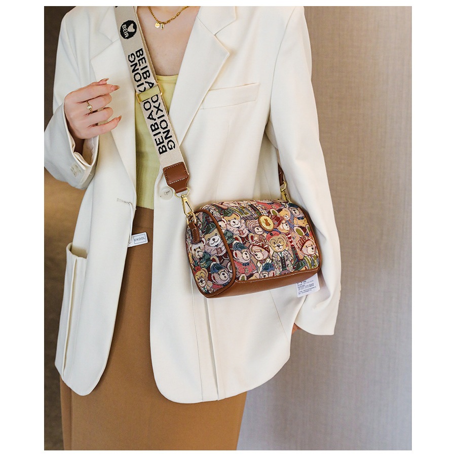 Ht xiansheng Túi Đeo Chéo Vai Bằng Da Cao Cấp Sức Chứa Lớn Hình Gấu Hoạt Hình Màu Tương Phản Thời Trang Nhật Bản Dễ Thương Cho Nữ