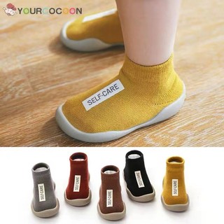 Giày Đi Bộ Cho Bé Đế Mềm Chống Trơn Trượt Mùa Hè Nữ Giày Cho Bé Trong Nhà Trẻ Em Tầng Tất Giày Cho Bé