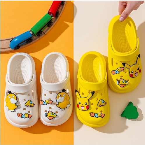 Dép sandal Đế Bệt Chống Trượt Có Lỗ Thoáng Khí Hình Pikachu Mùa Hè Cho Bé Trai Và Bé Gái
