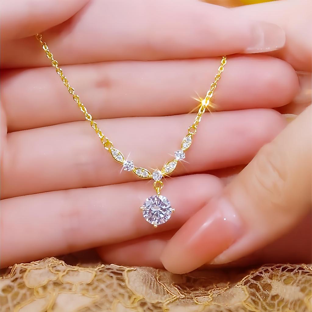 Dây Chuyền Thép Titan Mạ Vàng Ki Vàng Lấp Lánh Thanh Lịch Dễ Phối Đồ