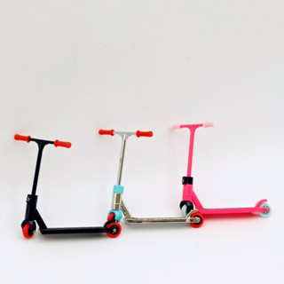 Xe Điện Đồ Chơi Bằng Hợp Kim Chất Lượng Dành Cho Ngón Tay