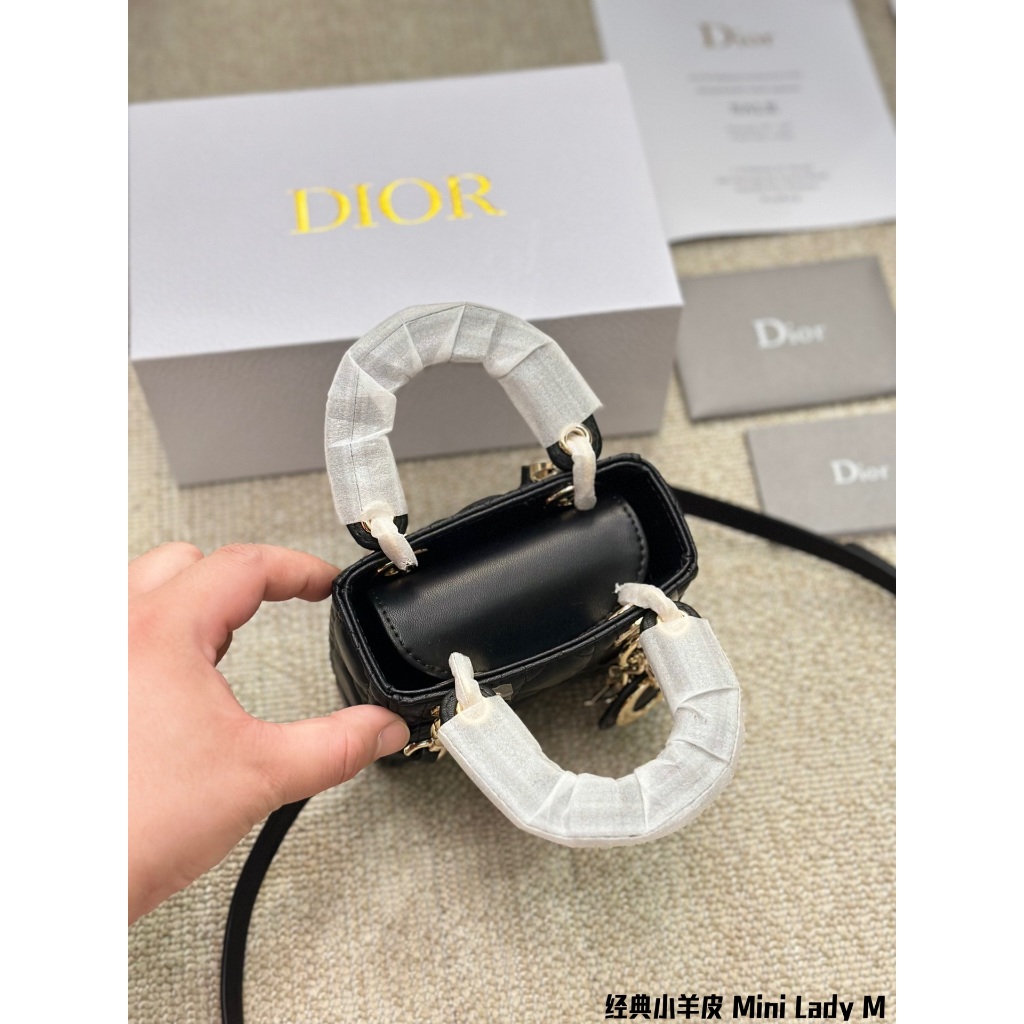 Túi Đeo Chéo Mini Hình Logo Màu Vàng Thời Trang Dành Cho Nữ