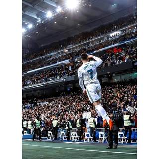 Tranh Treo Tường cr7 Hình Cầu Thủ Bóng Đá cristiano ronaldo