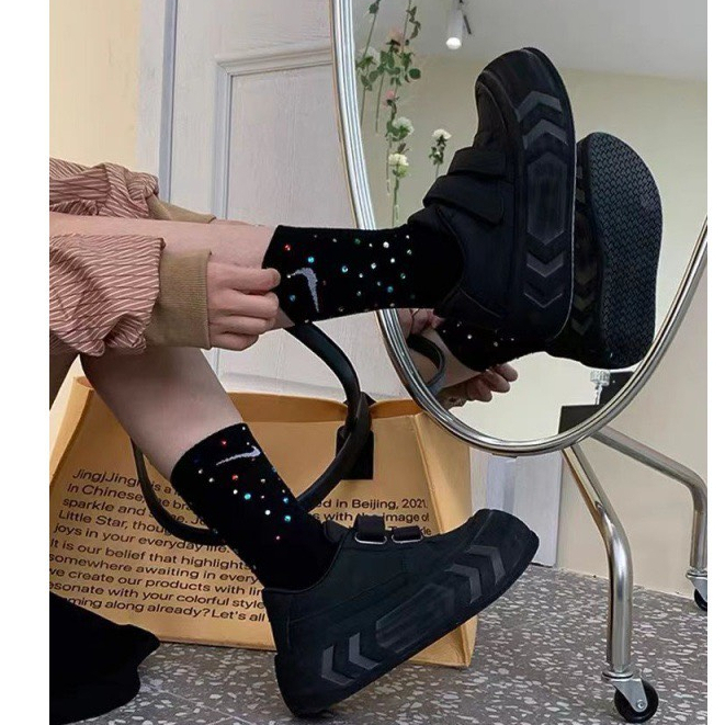 Giày Thể Thao Khóa Dán Thời Trang Mới Cho Nữ