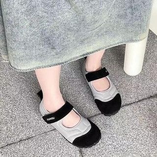 CHZK Giày trắng nhỏ Giày thể thao chạy bộ Joker mới Giày thể thao giản dị nhẹ