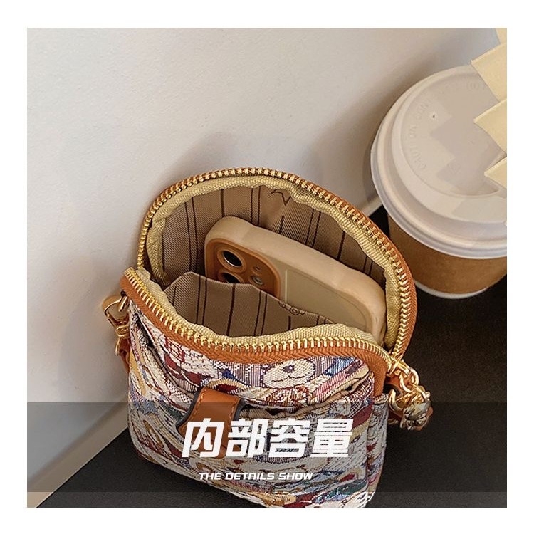 Hàng sẵn có-Bao đeo chéo nữ Túi vuông nhỏ Túi điện thoại di động Túi đeo vai Ba lô Túi đeo vai bên gấu Túi đeo vai thời trang Túi đeo chéo nhẹ