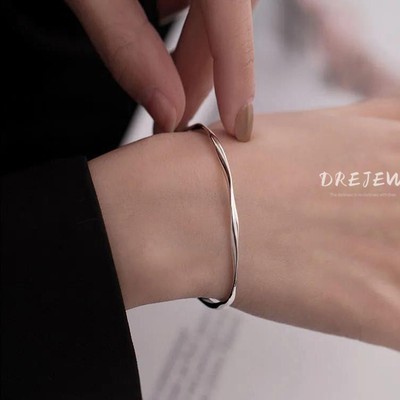 DREJEW Vòng tay thời trang đơn giản xoắn, vòng tay mới cao cấp, thiết kế thích hợp thời trang, trang sức tay phong cách lạnh lùng dành cho nữ