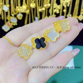 Bông tai titan cao cấp không gỉ mạ vàng 24k thiết kế hình cỏ 4 lá may mắn nạm đá lấp lánh thời trang dành cho nữ