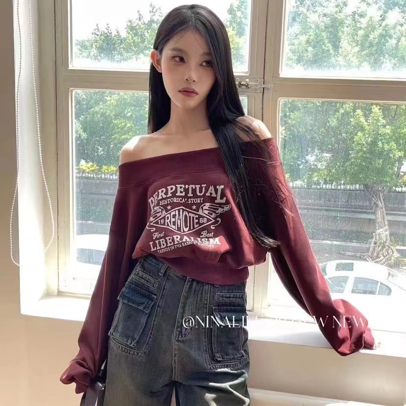Áo Nỉ Trễ Vai In Chữ Tiếng Anh Thời Trang Dành Cho Nữ