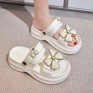 YANFENG  Dép sandal nữ Hở Ngón Đế Dày Có Quai Cài 2024NEW Mùa hè Kiểu Dáng Thời Trang Cổ điển Đẹp Tiện lợi Phong cách FDL2430GFC 12Z240319