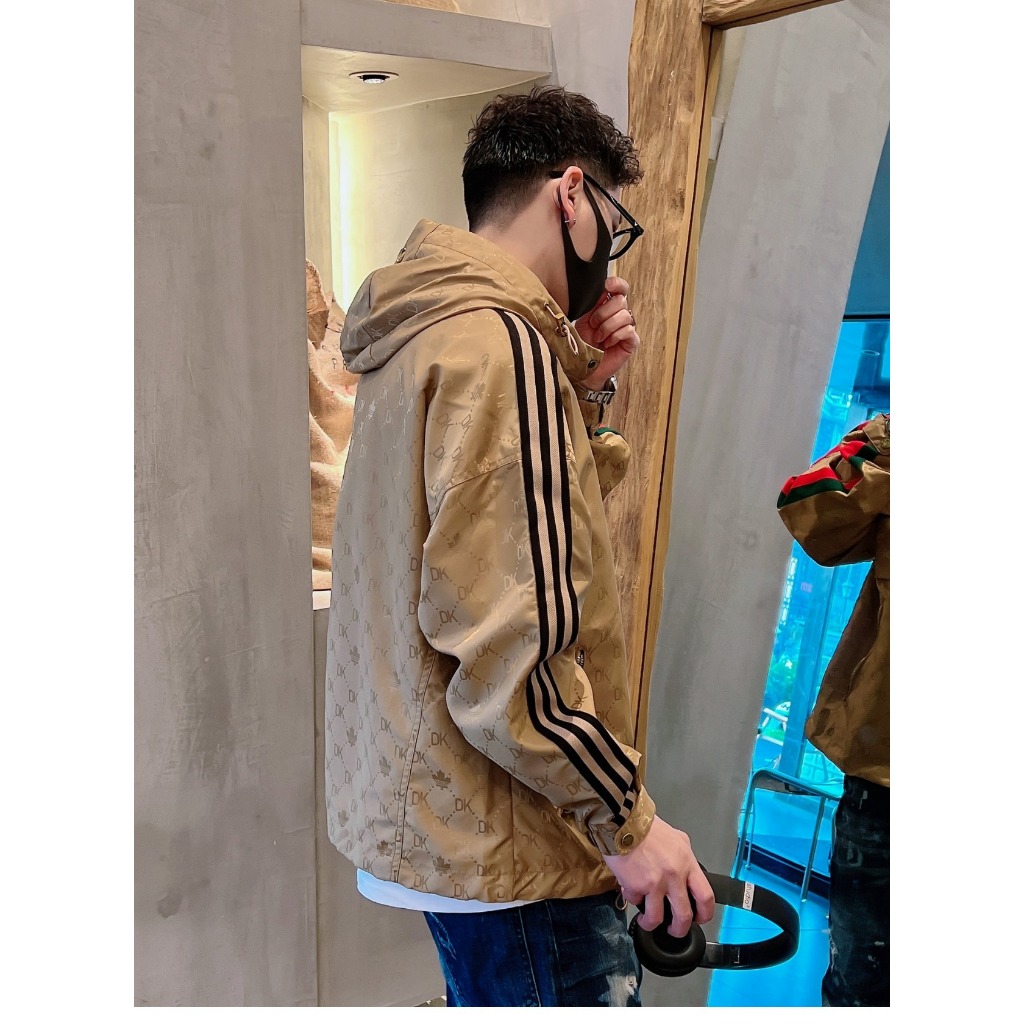 Áo Khoác Dáng Rộng Phong Cách Châu Âu Thời Trang Xuân Thu Mới Cho Nam