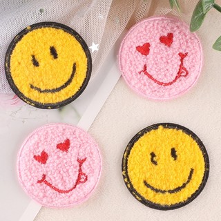 Khăn thêu mặt cười miếng dán quần áo phụ kiện huy hiệu vải thêu nhãn chenille thêu vải miếng dán