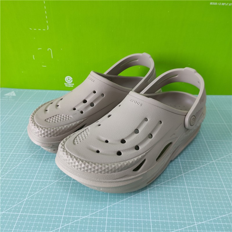 Crocs Crocs Radio Hole Giày Nam Dép Nữ 209501