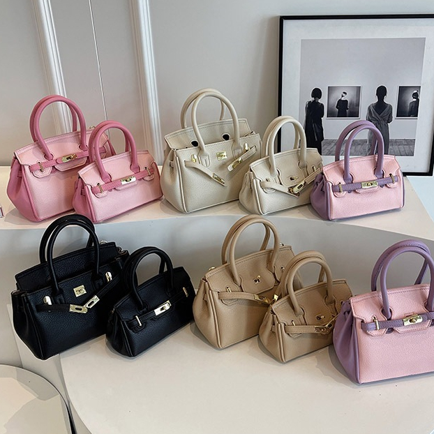 Túi Đeo Chéo Nhỏ Nhắn Thời Trang Mới 2024 Dành Cho Nữ