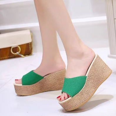 MOCHO dép sandal nữ dép bánh mì đế cao thời trang 2024 NEW B90H1WA