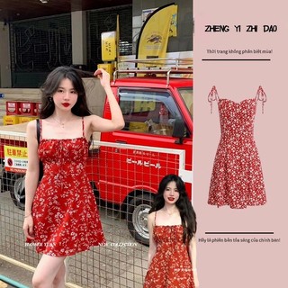Zhengyizhidao 2024 cô gái mới váy treo hoa màu đỏ ngày lễ hot girl váy ngắn phong cách