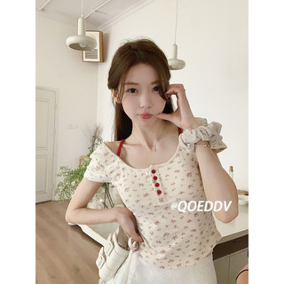 Áo thun ngắn tay màu mơ chắp vá hoa mùa hè Hàn Quốc mới dây đeo nút đỏ đẹp lưng dành cho nữ
