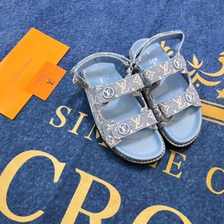 Xăng đan Velcro Da Mới Monogram 2024
