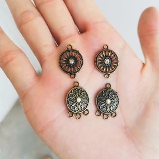 6 Cái / gói Hợp Kim Kẽm Cổ Mạ Đồng Sen Đôi Vòng Tròn Thẻ Kết Nối Charm Mặt Dây Chuyền Cho DIY Bông Tai Trang Sức Phần Phụ Kiện s1121