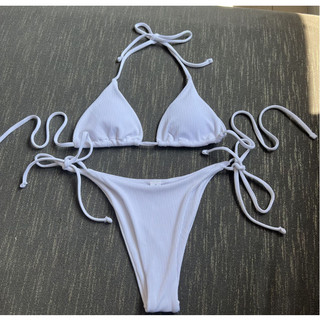 Bikini hai mảnh lưng cao thời trang