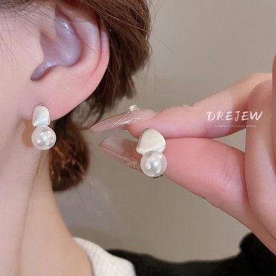 DREJEW Bông tai ngọc trai kim bạc 925 đơn giản và cao cấp Bông tai mới thiết kế thích hợp bông tai đi lại dành cho nữ không gây dị ứng