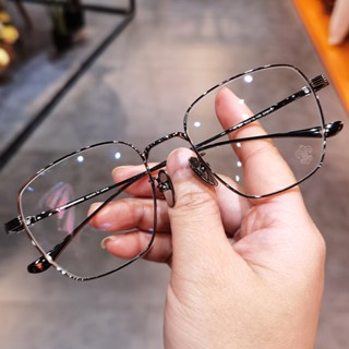 Mắt kính cận thị kính cận có độ sẵn 0.5 -6.00 độ kính cận nam nữ Thấu kính có thể cắt được Gọng kính phẳng chống ánh sáng xanh phong cách hàn quốc dành cho học sinh 540