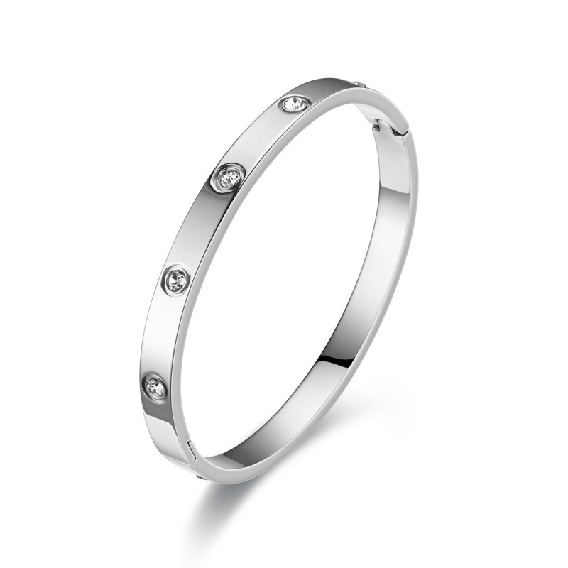 Vòng đeo tay vàng 18K đính đá thời trang cho nữ