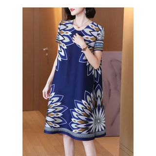 Miyake Phong Cách Nhăn In Hình Mùa Hè Phong Cách Mới Tính Khí Rời Kích Thước Lớn Bao Da Thịt Ôm Hơn Nhìn Ngắn Tay Dài Giữa Chiều Dài