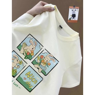 Chú thỏ dễ thương hái hoa nhật ký họa tiết hoạt hình áo thun mơ Áo thun nữ cổ tròn Áo thun cotton đa năng mới