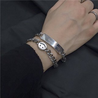 Vòng Tay Kim Loại Mặt Khắc Chữ Phong Cách Thời Trang Cá Tính