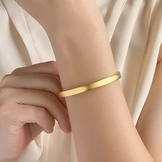 Vòng đeo tay trơn mịn màu vàng Fasha cổ đại dành cho nữ Vòng tay vuông đơn giản và đa năng với khí chất thời trang và thanh lịch, Vòng đeo tay vòng kín có giác quan cao