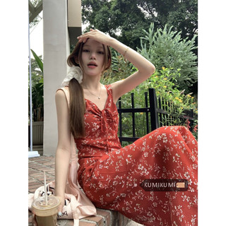 kumikumi Váy vest treo hoa đỏ cổ chữ V cổ điển phong cách Hàn Quốc mới dành cho nữ
