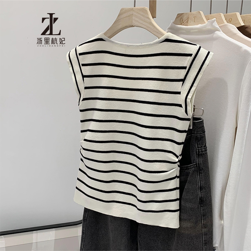 ZHELIHANGFEI Phiên Bản Hàn Quốc Thời Trang Dệt Kim Camisole Nữ Mặc Ngoài Cổ Chữ U Ngắn Sọc Ngọt Ngào Áo Thun Không Tay | BigBuy360 - bigbuy360.vn