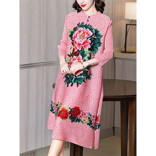 Miyake Phong Cách Xếp Ly Đầm Nữ Tay Ba Phần Tư Giữa Chiều Dài Mùa Xuân Phong Cách Mới Thời Trang Retro Phong Cách Trung Hoa In Hình Rời Kích Thước Lớn Xếp Ly Đầm Đỏ Hồng