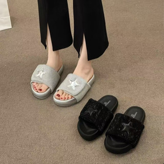 Giày Nữ Thời Trang Dép Đế Dày Mùa Hè Phong Cách Mới Phù Hợp Với Tất Cả Trận Đấu Giày Sandal Đế Bằng Mặc Bên Ngoài Shit-Steping V