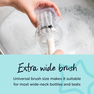 Tommee Tippee Closer To Nature Bàn chải bình sữa và núm vú 2 trong 1 (82896)