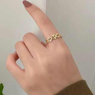 Chúc May Mắn Vòng Tròn Internet Mới Người Nổi Tiếng Thời Trang Cá Tính Nhẫn Nữ Instagram Xu Hướng Ánh Sáng Thiết Kế Sang Trọng Và Độc Đáo Cao Cấp Thép Titan Kẻ Sọc Zircon Chỉ Số Nhẫn Ngón Tay