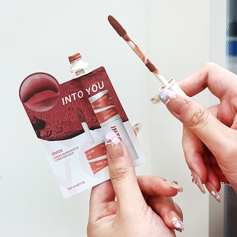 [Mua 4 giá 99k] Son Túi Into You Nhỏ Gọn Tiện Lợi Màu Sắc Kinh Điển Không Lem Lâu Trôi 1g | BigBuy360 - bigbuy360.vn