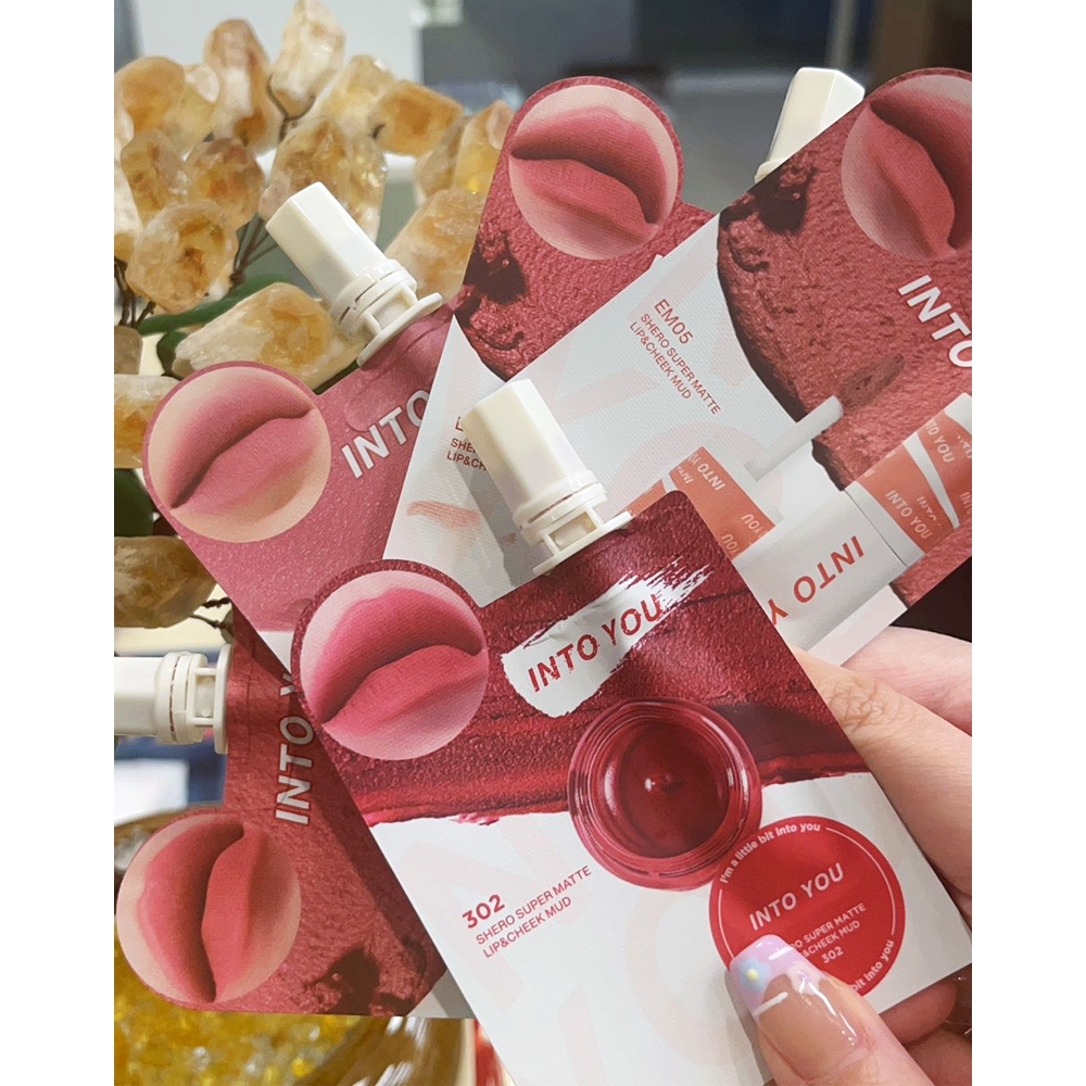 [Mua 4 giá 99k] Son Túi Into You Nhỏ Gọn Tiện Lợi Màu Sắc Kinh Điển Không Lem Lâu Trôi 1g | BigBuy360 - bigbuy360.vn