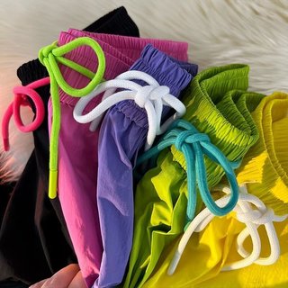 Quần short thể thao khô nhanh bằng Nylon mùa hè Quần năm điểm, nhiều kiểu dáng, Quần đi biển thêu hỗn hợp ống rộng Unisex thời trang đẹp mắt