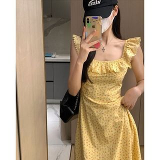 Váy cổ vuông phong cách Hàn Quốc Váy chữ a hoa phong cách nhẹ nhàng