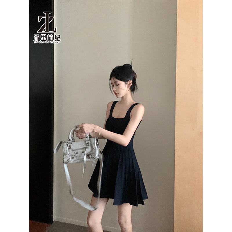 ZHELIHANGFEI Váy liền dệt kim Pure Desire Hot Girl Thiết Kế Cảm Giác Xếp Ly Sling Đầm Nữ Mùa Hè Slim-fit Váy Chữ A eo hẹp | BigBuy360 - bigbuy360.vn