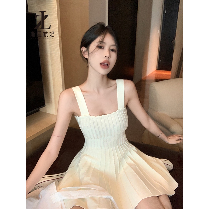 ZHELIHANGFEI Váy liền dệt kim Pure Desire Hot Girl Thiết Kế Cảm Giác Xếp Ly Sling Đầm Nữ Mùa Hè Slim-fit Váy Chữ A eo hẹp | BigBuy360 - bigbuy360.vn