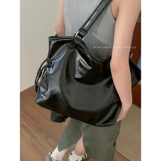 Túi xách nữ, túi đeo chéo thời trang công sở Hàn Quốc đeo chéo hot trend AYW594