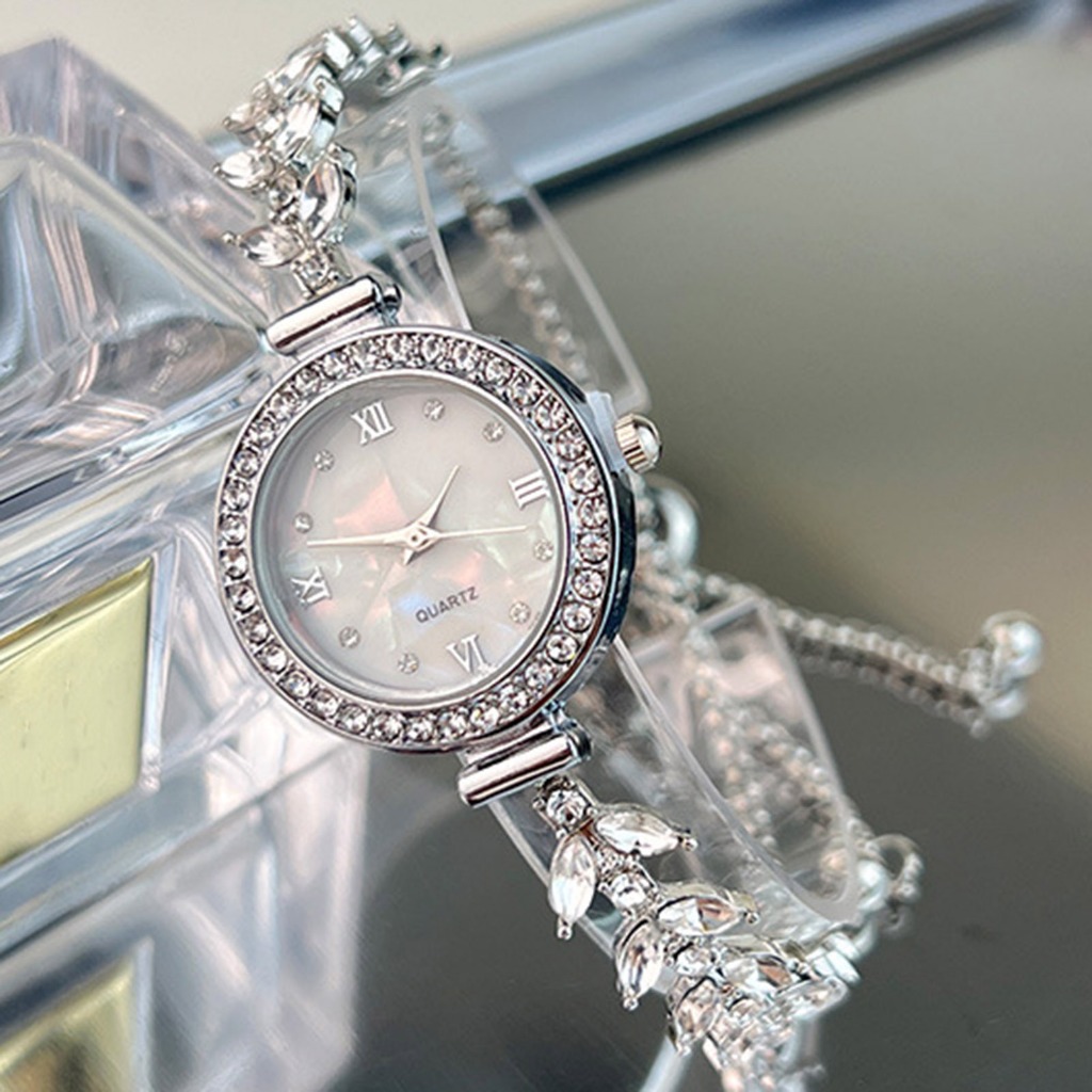 Đồng hồ đeo tay kim cương sang trọng nhẹ nhàng dành cho nữ