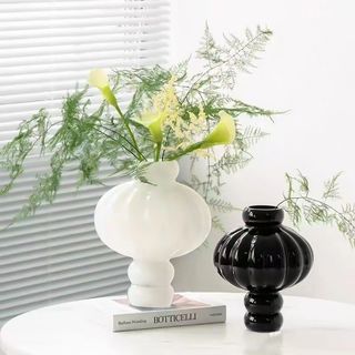 Ins Niche Cao Cấp Trong Suốt Đen Thủy Tinh Bình Nhỏ Phòng Khách Nghệ Thuật Sắp Xếp Hoa Đồ Trang Trí Hoa Thủy Canh Dụng Cụ