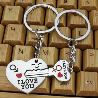 1 cặp móc chìa khóa in chữ i love you dễ thương