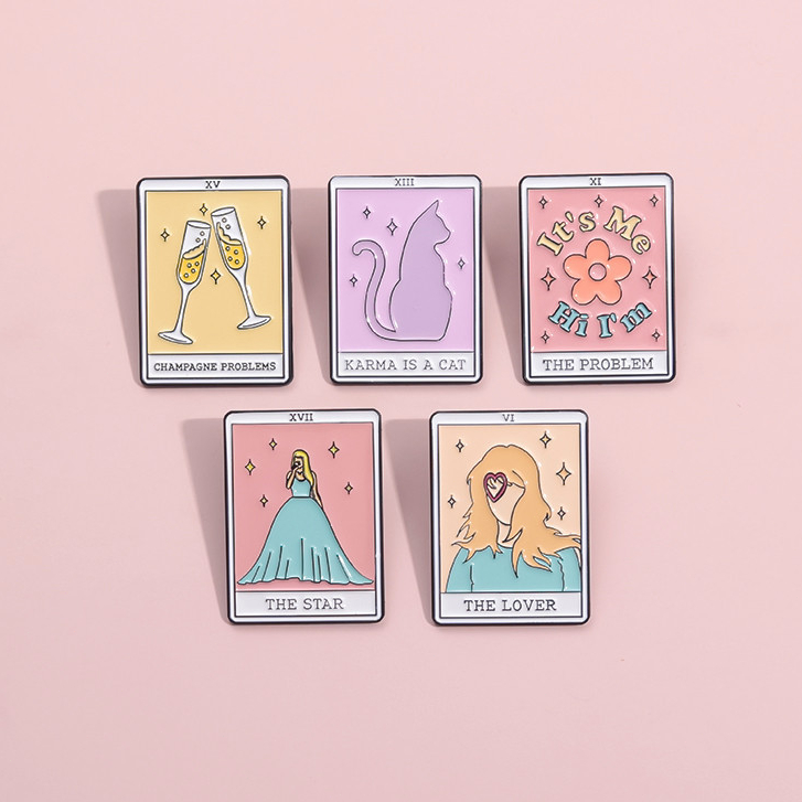 Dễ Thương Người Yêu Tarot Thổ Cẩm Chân Hoạt Hình Thổ Cẩm Kim Loại Huy Hiệu Ba Lô Quần Áo Phụ Kiện Quà Tặng Cho Bạn Bè